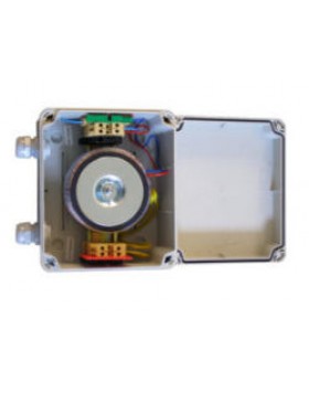 Τοροϊδείς μετασχηματιστές σε πλαστικό κουτί στεγανό